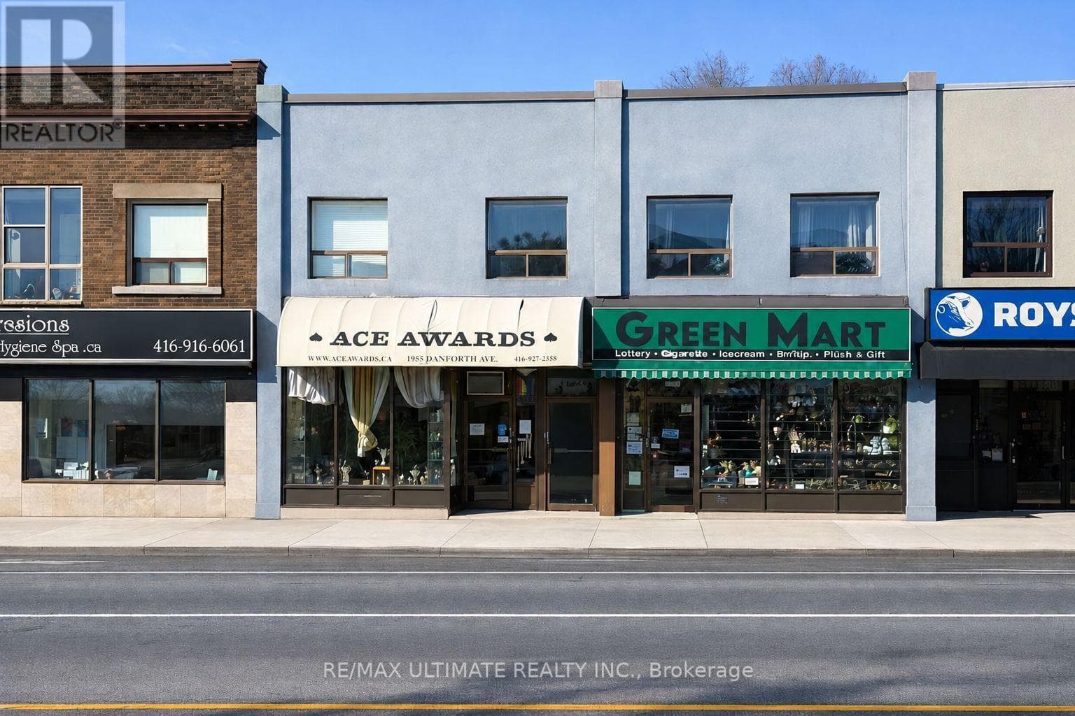 Retail at 1962 Danforth Avenue, Toronto (Danforth), Ontario - Photo 4 - RE/MAX Garden City Realty