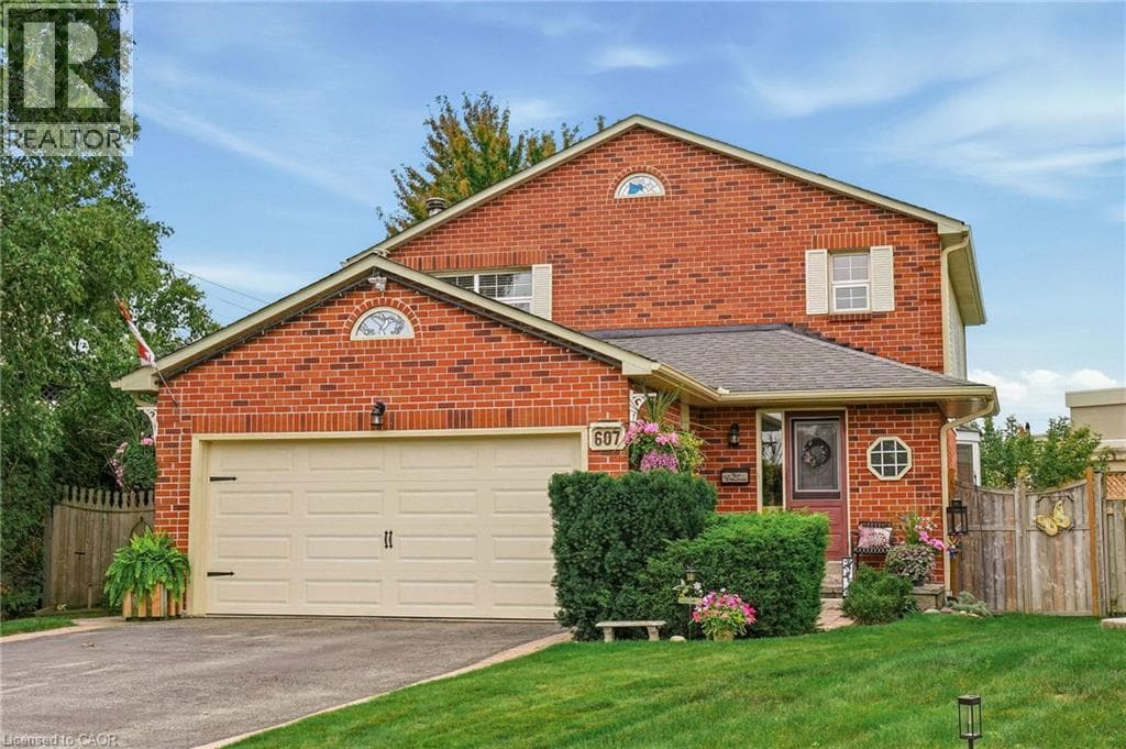 Single Family at 607 CLOVER PARK Crescent, Milton, Ontario - Photo 2 - RE/MAX Garden City Realty