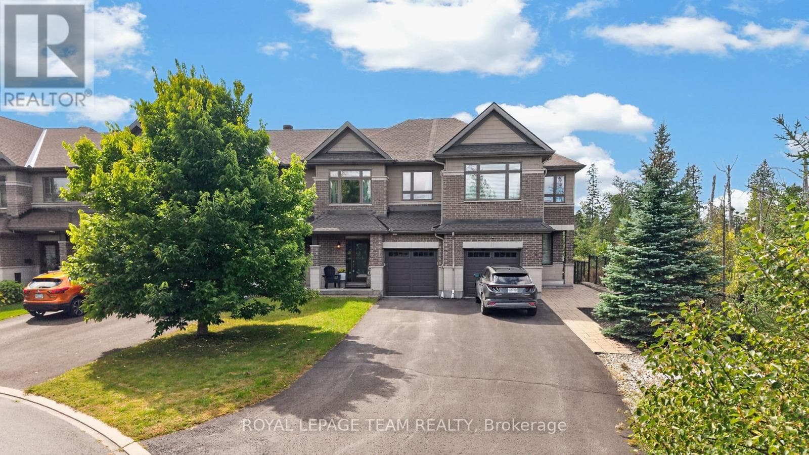 154 Woodhurst Crescent