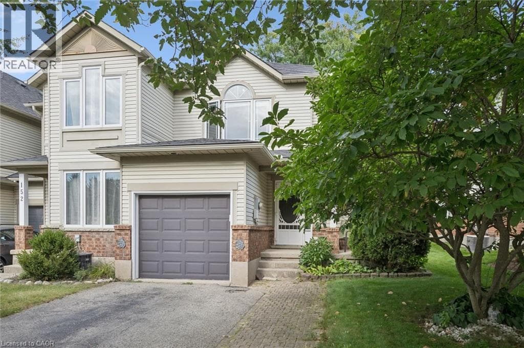 Single Family at 154 SHADOW WOOD Court, Waterloo, Ontario - Photo 2 - RE/MAX Garden City Realty