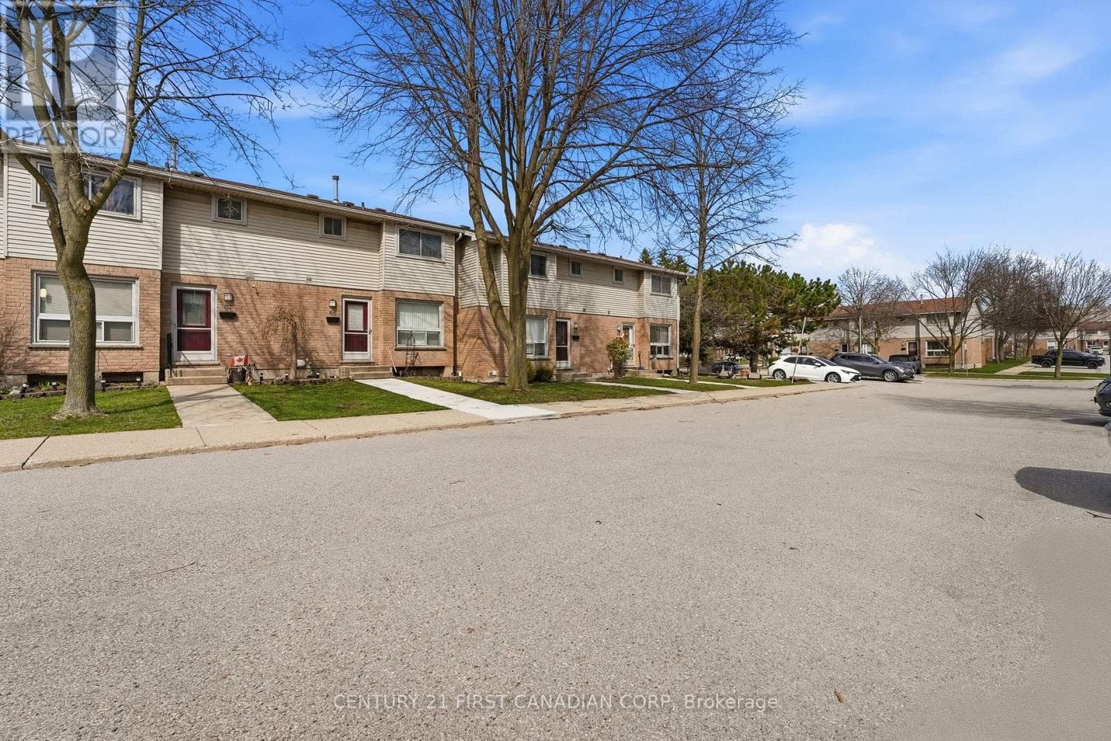 Single Family at 65- 75 Ansondale Road, London South (South Q), Ontario - Photo 2 - RE/MAX Garden City Realty