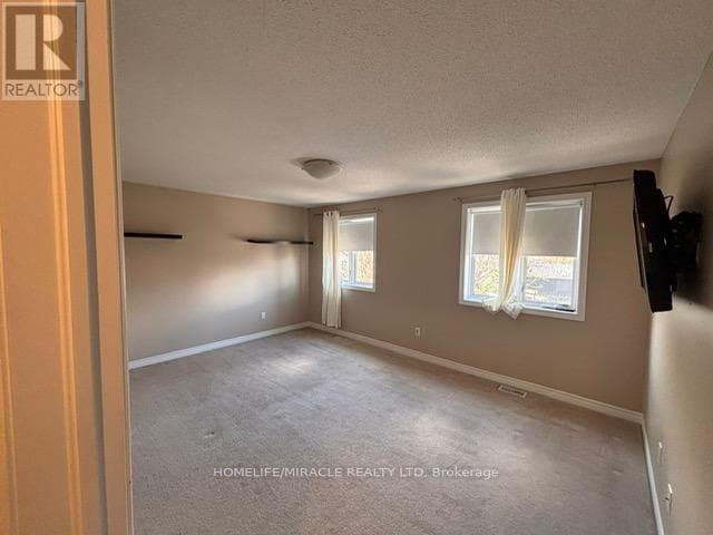 Single Family at 22- 380 lake Street, Grimsby (Grimsby Beach), Ontario - Photo 7 - RE/MAX Garden City Realty
