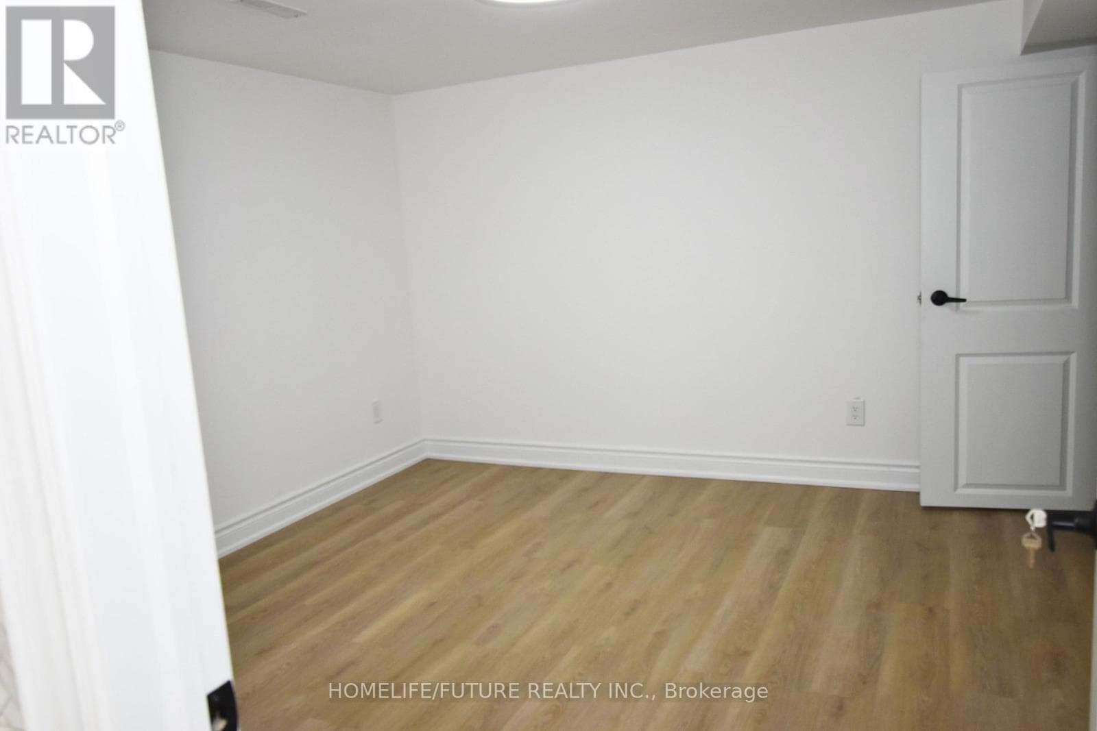 Single Family at Bsmt- 44 Wellpark Boulevard, Toronto (Agincourt North), Ontario - Photo 3 - RE/MAX Garden City Realty