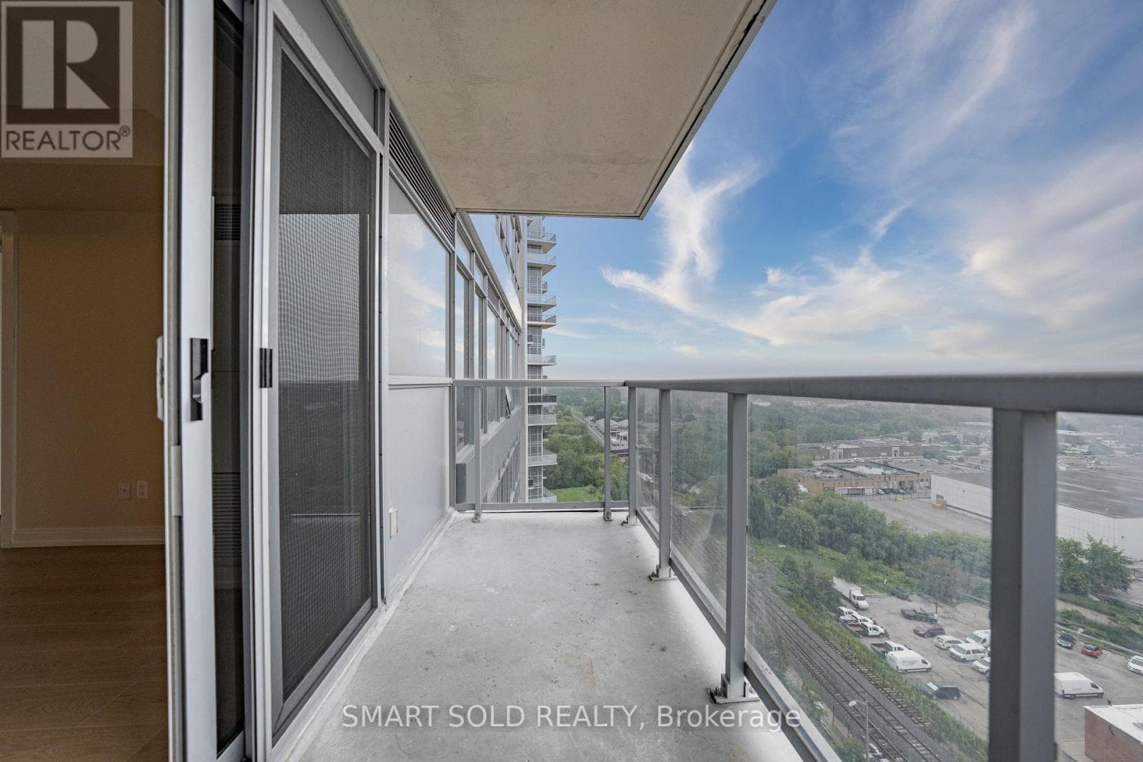 Single Family at 1621- 181 Village Green Square, Toronto (Agincourt North), Ontario - Photo 7 - RE/MAX Garden City Realty