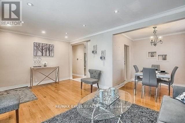 Single Family at Main- 43 Boothbay Crescent, Newmarket (Central Newmarket), Ontario - Photo 10 - RE/MAX Garden City Realty