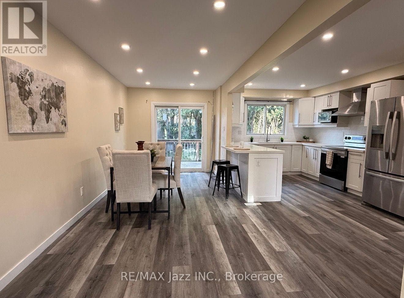 Single Family at 1293 Ludlow Court, Oshawa (Centennial), Ontario - Photo 10 - RE/MAX Garden City Realty