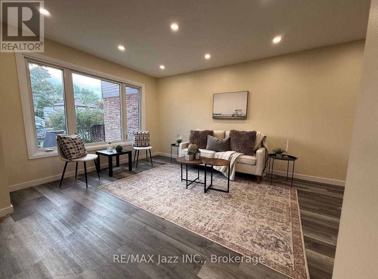 Single Family at 1293 Ludlow Court, Oshawa (Centennial), Ontario - Photo 3 - RE/MAX Garden City Realty