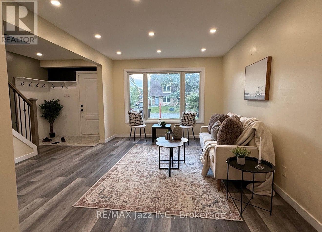 Single Family at 1293 Ludlow Court, Oshawa (Centennial), Ontario - Photo 6 - RE/MAX Garden City Realty