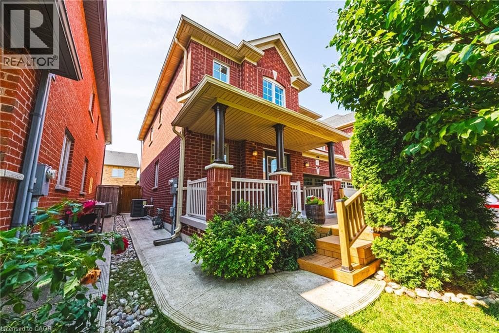 Single Family at 141 LAVERY Heights, Milton, Ontario - Photo 3 - RE/MAX Garden City Realty