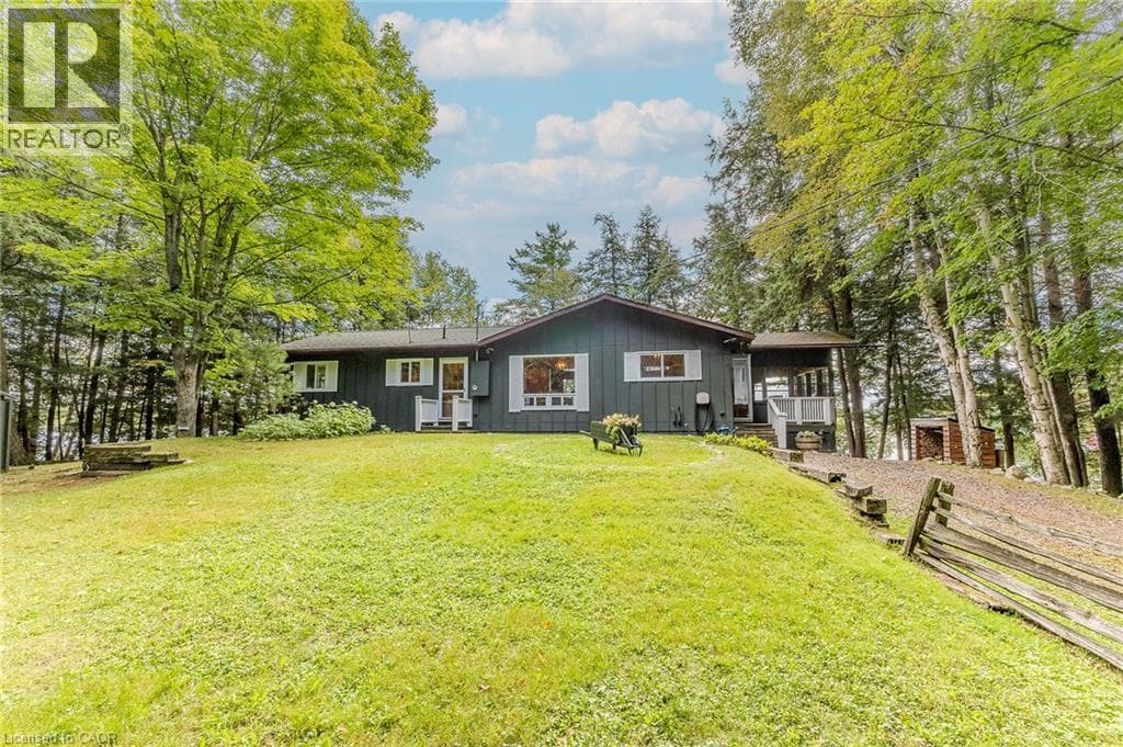 Single Family at 115 TANNERS Lane, Magnetawan, Ontario - Photo 4 - RE/MAX Garden City Realty