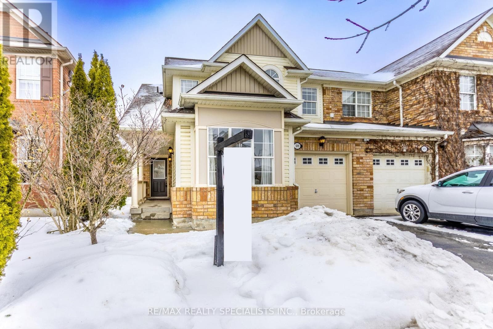 Single Family at 511 Collis Court, Milton (CL Clarke), Ontario - Photo 2 - RE/MAX Garden City Realty
