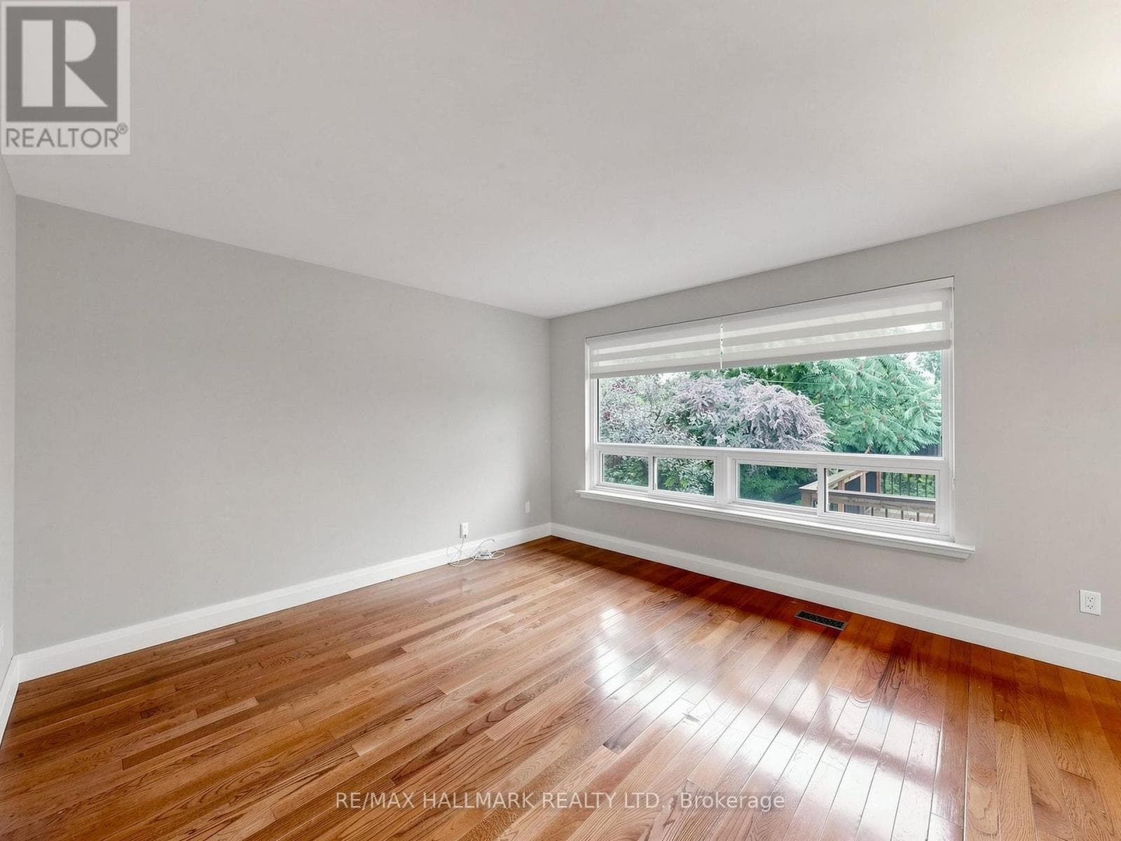 Single Family at 59 Woodgarden Crescent, Toronto (West Hill), Ontario - Photo 10 - RE/MAX Garden City Realty