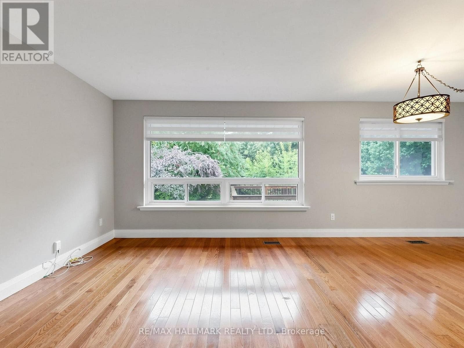Single Family at 59 Woodgarden Crescent, Toronto (West Hill), Ontario - Photo 5 - RE/MAX Garden City Realty