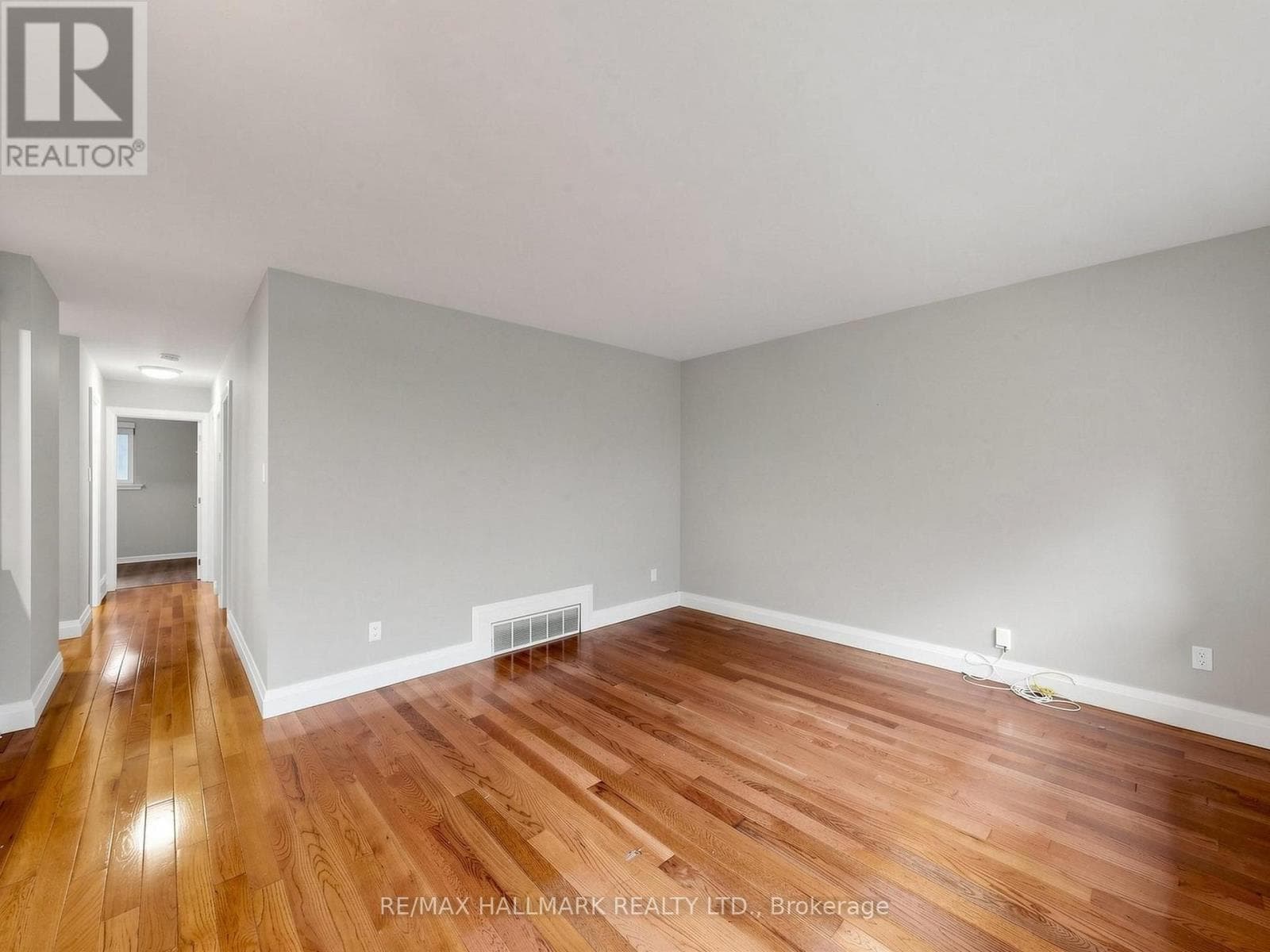 Single Family at 59 Woodgarden Crescent, Toronto (West Hill), Ontario - Photo 9 - RE/MAX Garden City Realty
