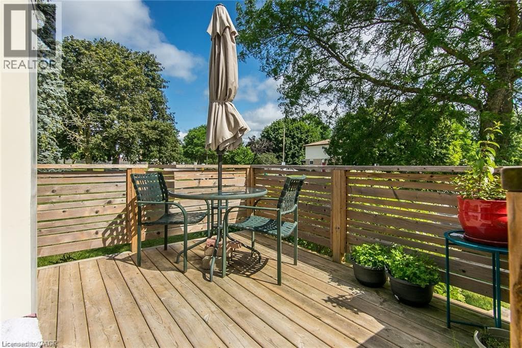 Single Family at B- 274 NORTHLAKE Drive, Waterloo, Ontario - Photo 3 - RE/MAX Garden City Realty