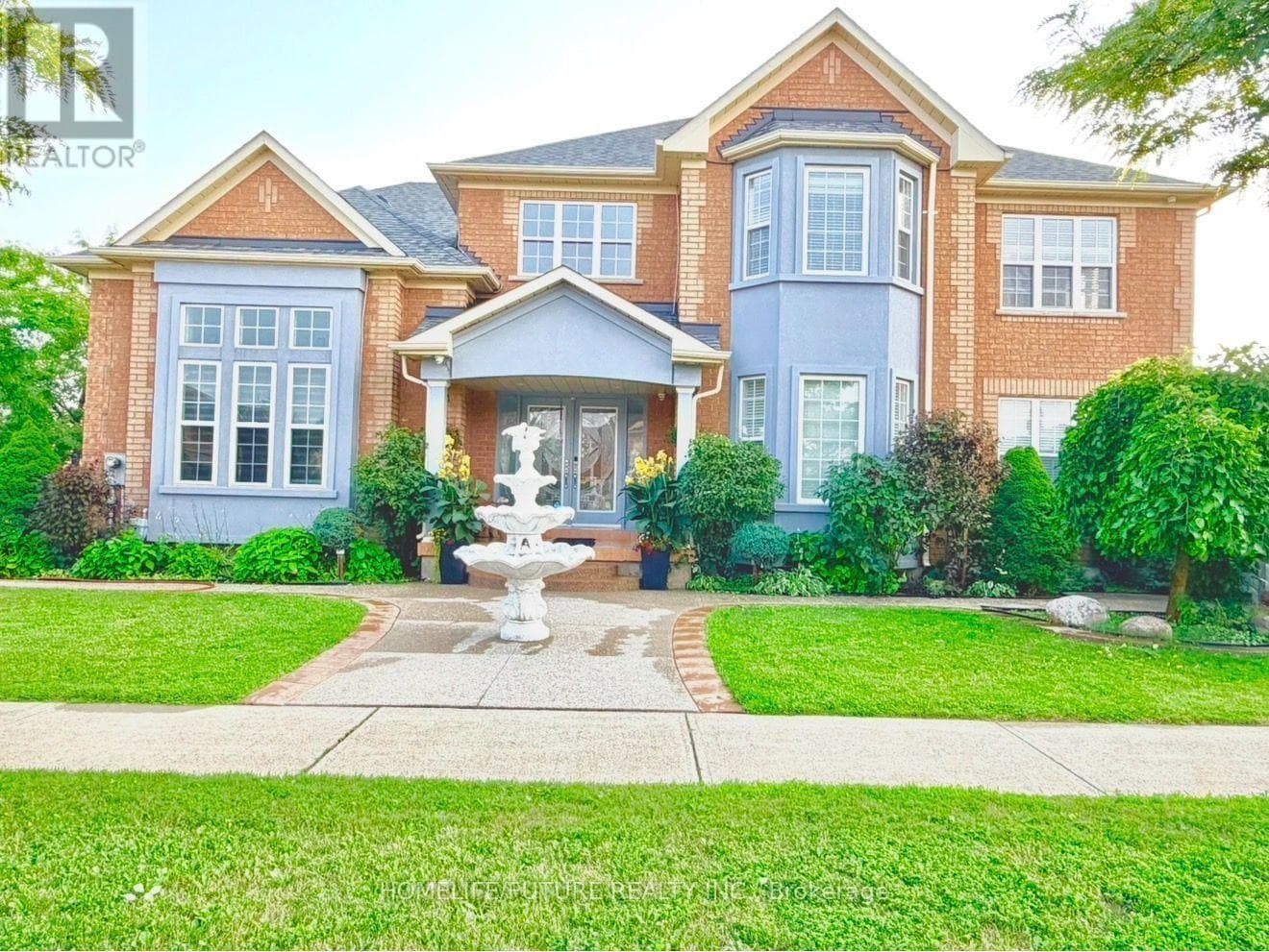 5351 Rose Ridge Crescent