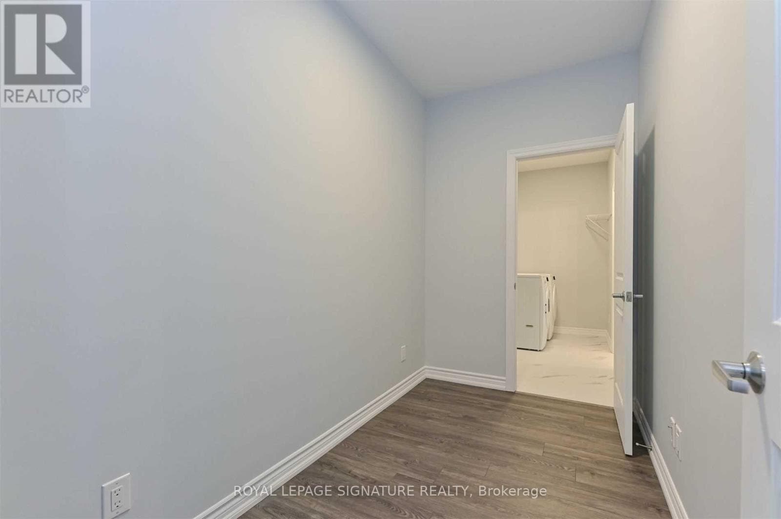 Single Family at 208- 529 South Pelham Road, Welland (West Welland), Ontario - Photo 3 - RE/MAX Garden City Realty