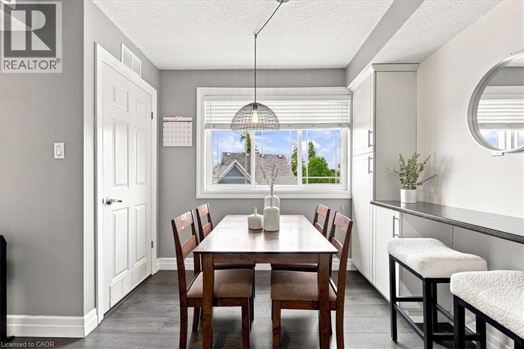Single Family at 403- 1522 KING Street, Kitchener, Ontario - Photo 9 - RE/MAX Garden City Realty