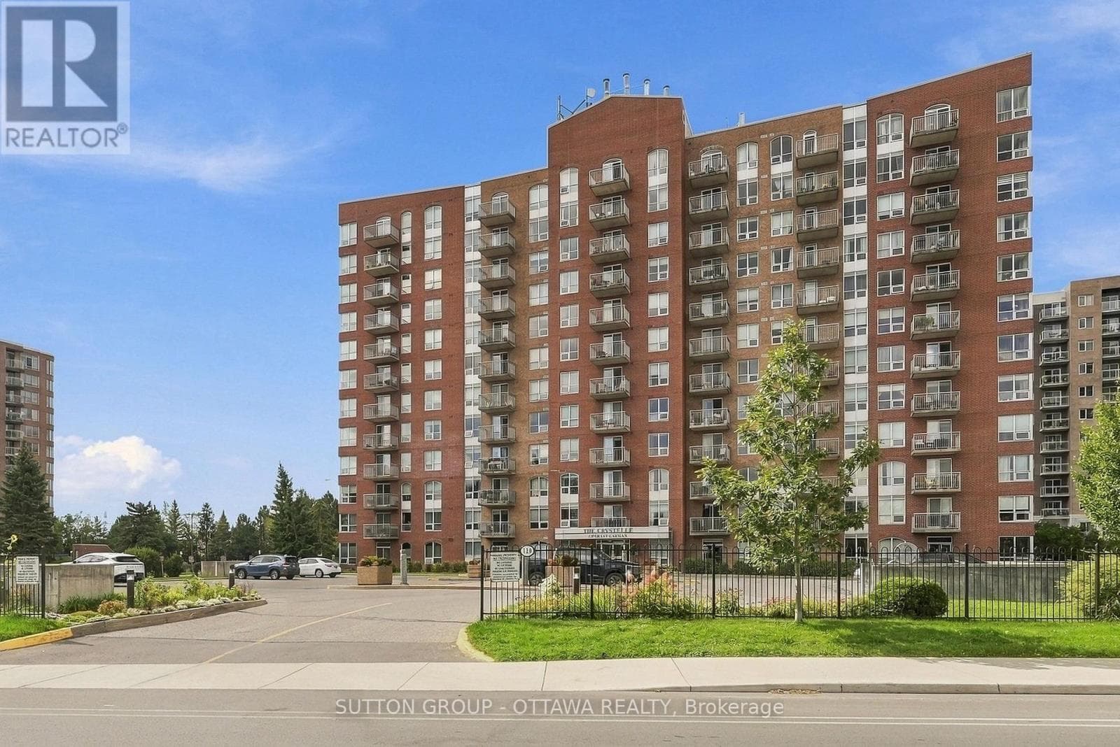 802- 120 Grant Carman Drive