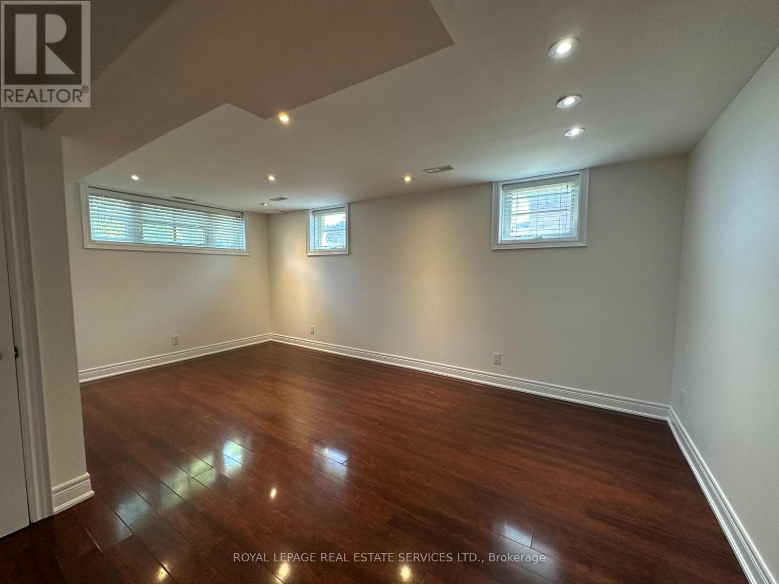 Multi-family at #1- 87 Lawrence Avenue, Toronto (Lawrence Park South), Ontario - Photo 9 - RE/MAX Garden City Realty