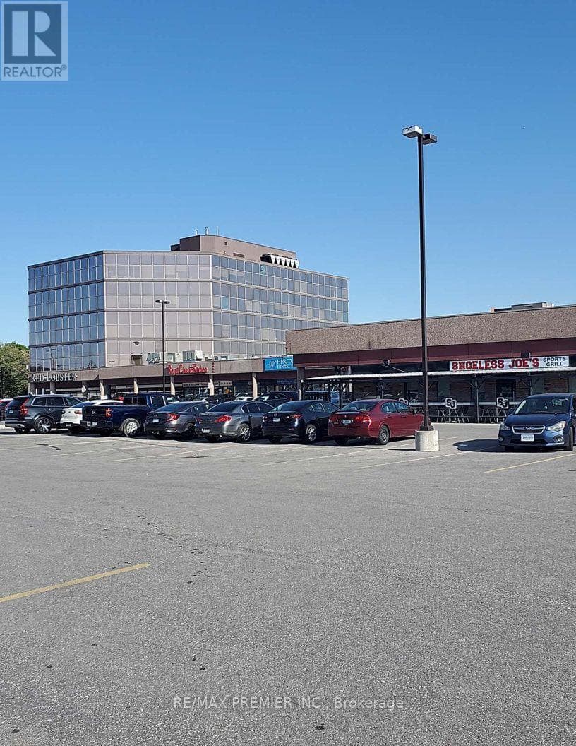 Retail at 23- 3200 Dufferin Street, Toronto (Yorkdale-Glen Park), Ontario - Photo 8 - RE/MAX Garden City Realty