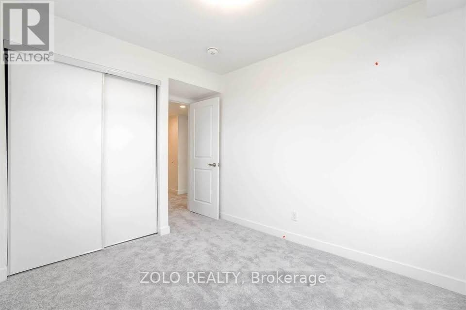 Single Family at 318- 3058 Sixth Line, Oakville (GO Glenorchy), Ontario - Photo 7 - RE/MAX Garden City Realty