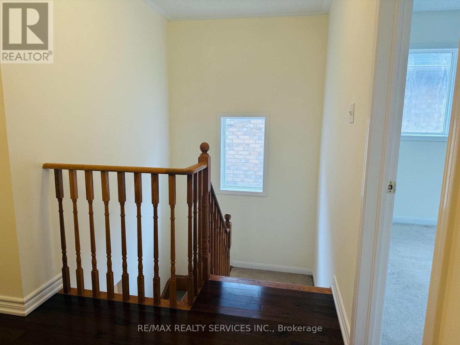 Single Family at 1134 Houston Drive, Milton (CL Clarke), Ontario - Photo 10 - RE/MAX Garden City Realty