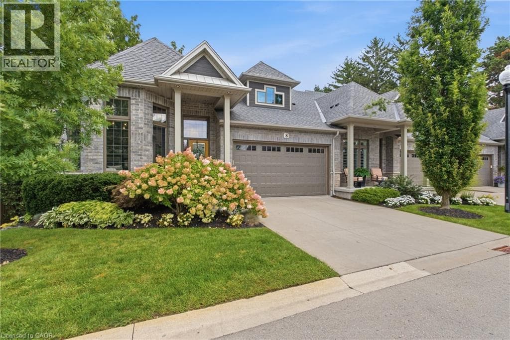 Single Family at 8- 6 TANNER Circle, St. Catharines, Ontario - Photo 4 - RE/MAX Garden City Realty