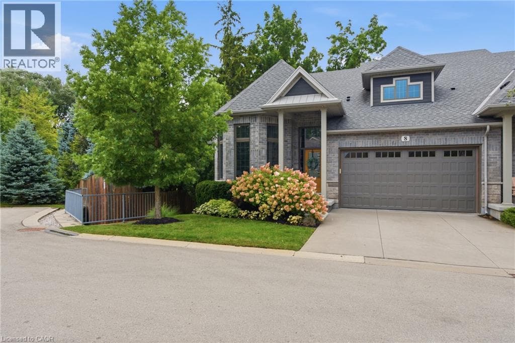 Single Family at 8- 6 TANNER Circle, St. Catharines, Ontario - Photo 3 - RE/MAX Garden City Realty