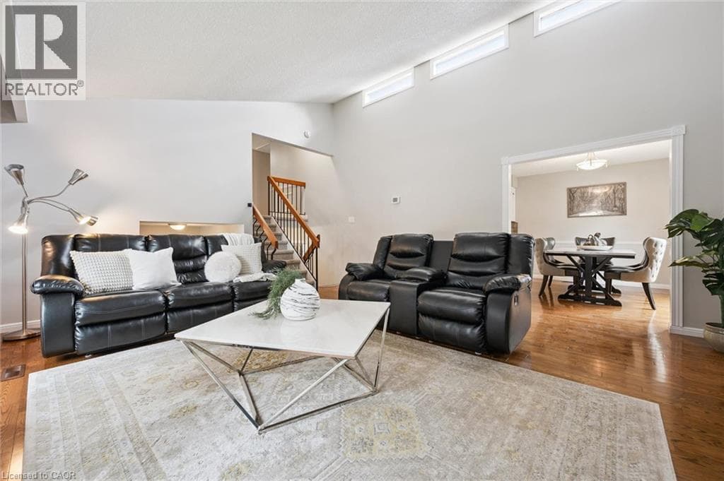Single Family at 21 COLEBROOK Court, Kitchener, Ontario - Photo 8 - RE/MAX Garden City Realty
