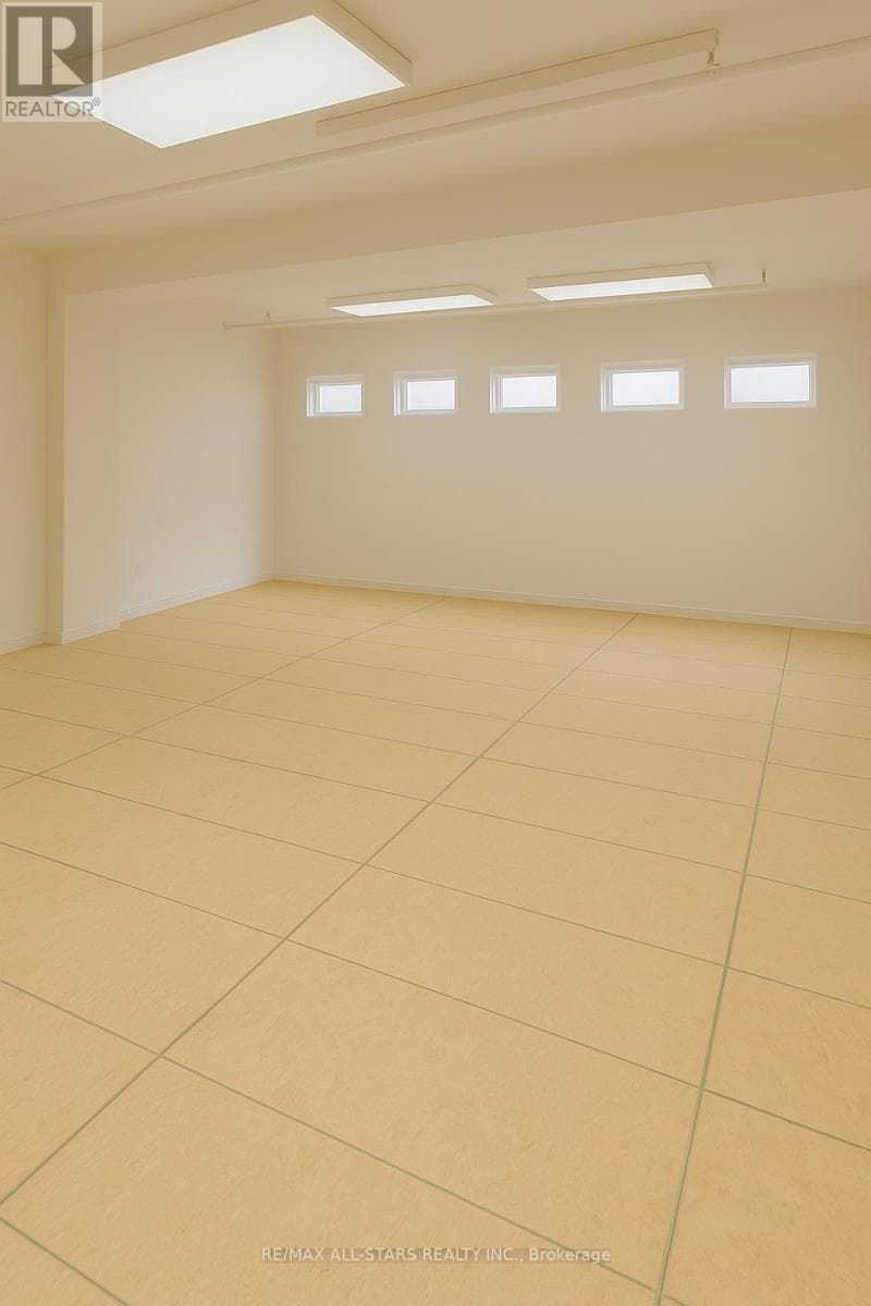 Office at B103- 14 McCaul Street, Toronto (Kensington-Chinatown), Ontario - Photo 2 - RE/MAX Garden City Realty