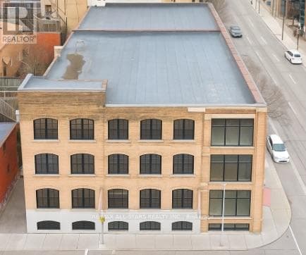Office at B100- 14 Mccaul Street, Toronto (Kensington-Chinatown), Ontario - Photo 3 - RE/MAX Garden City Realty
