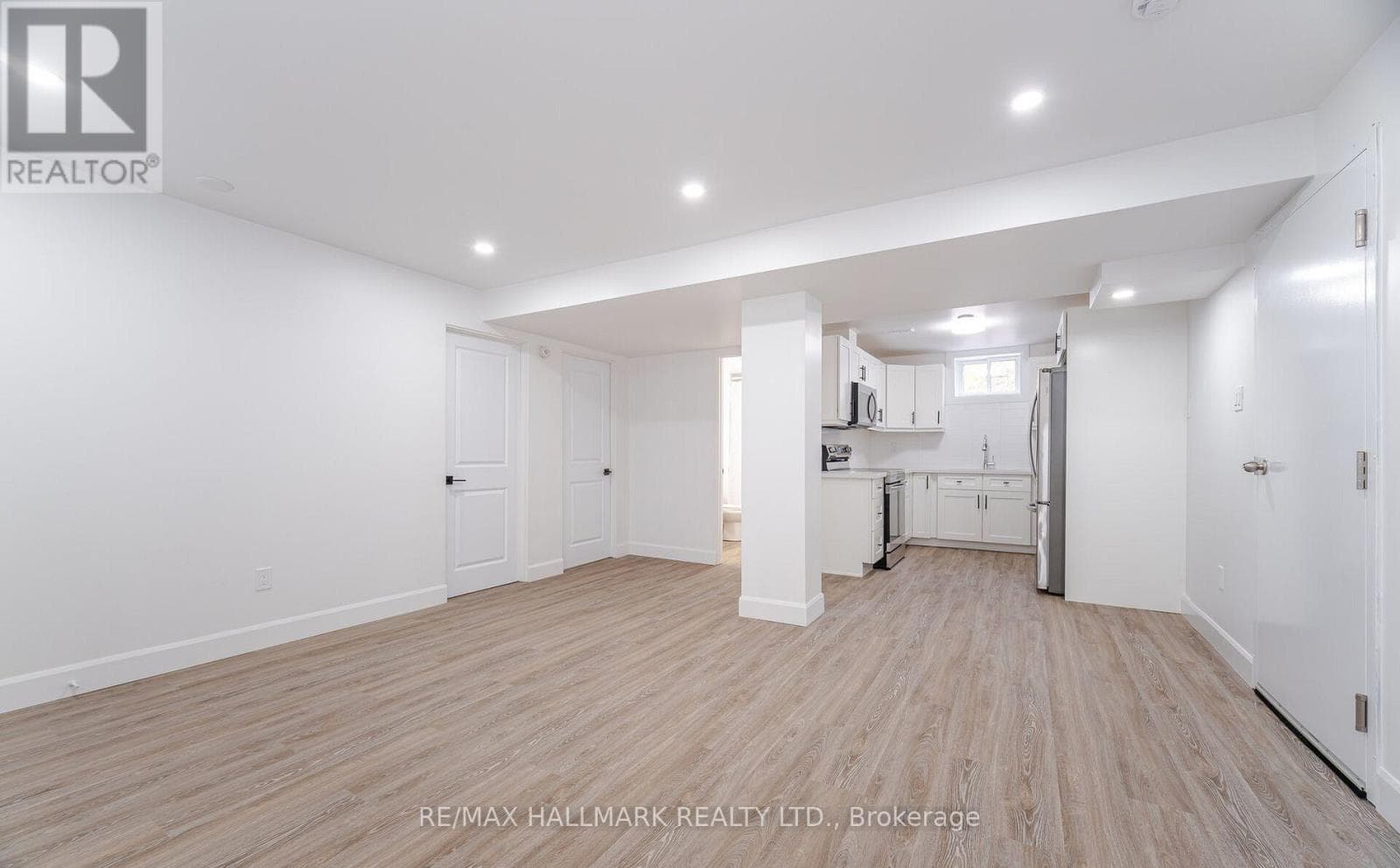 Single Family at 283 PORTER - LOWER LEVEL Street, Oshawa (Lakeview), Ontario - Photo 5 - RE/MAX Garden City Realty