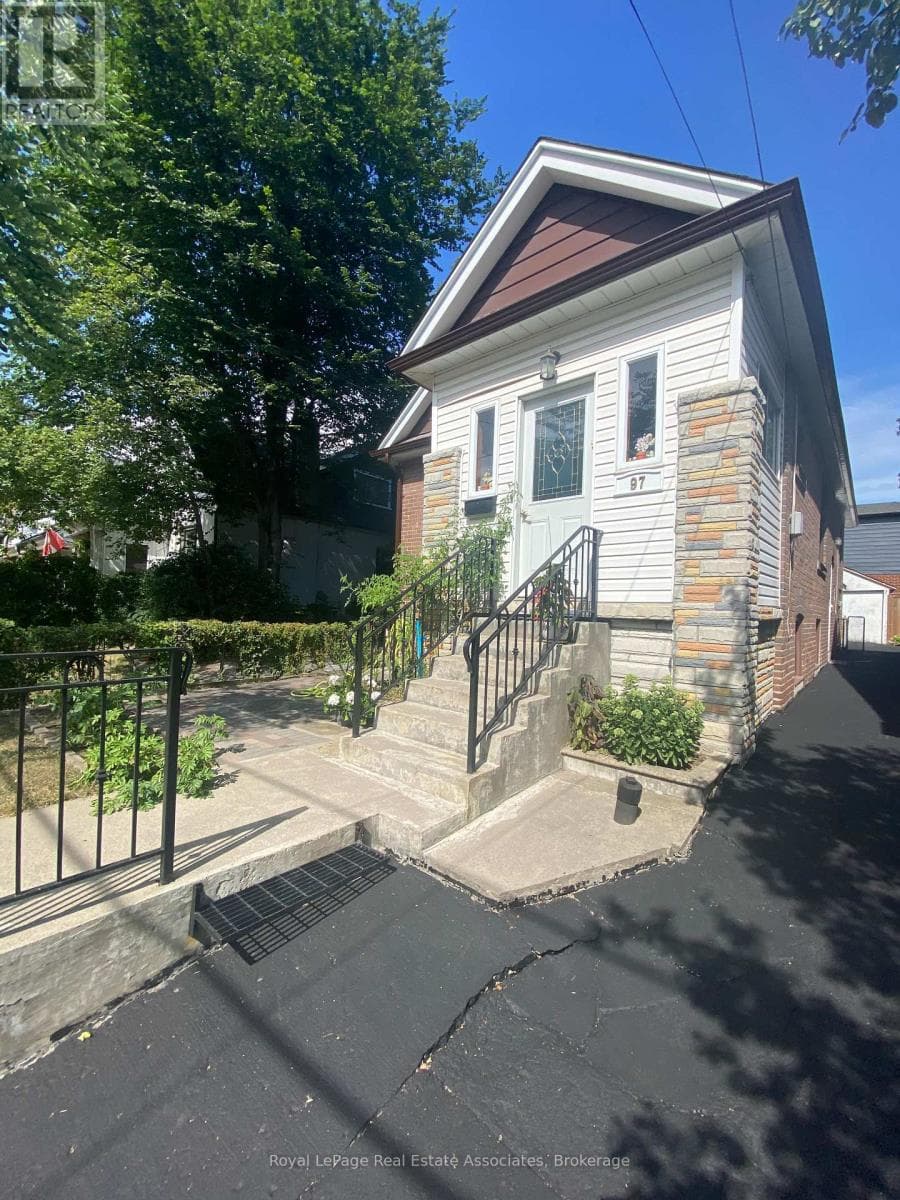 Single Family at Lower- 97 Oak Park Avenue, Toronto (Woodbine-Lumsden), Ontario - Photo 1 - RE/MAX Garden City Realty