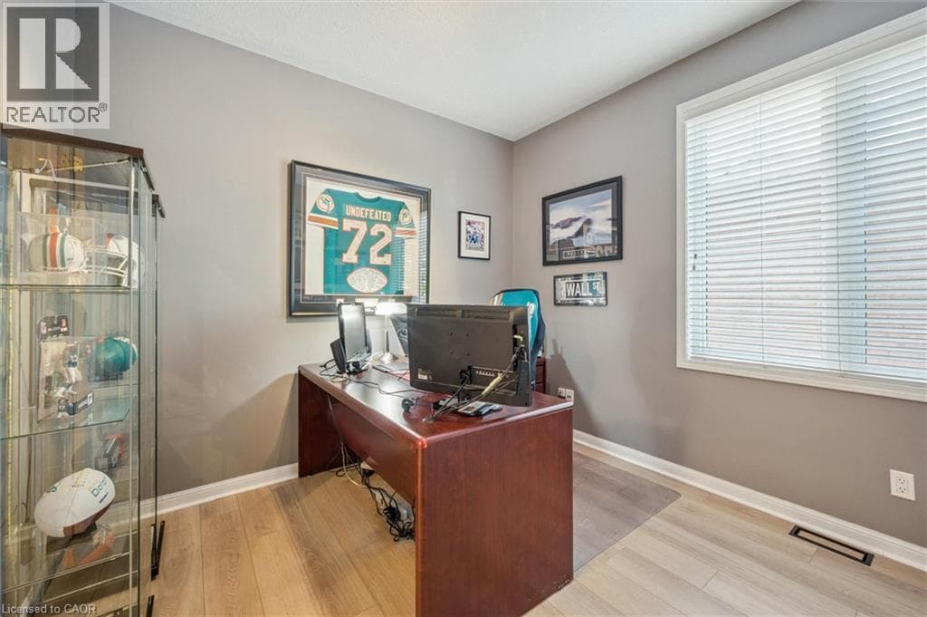 Single Family at 79 ZIEMAN Crescent, Cambridge, Ontario - Photo 7 - RE/MAX Garden City Realty