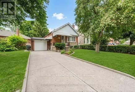 Single Family at Main- 240 Parkview Hill Crescent, Toronto (O'Connor-Parkview), Ontario - Photo 1 - RE/MAX Garden City Realty