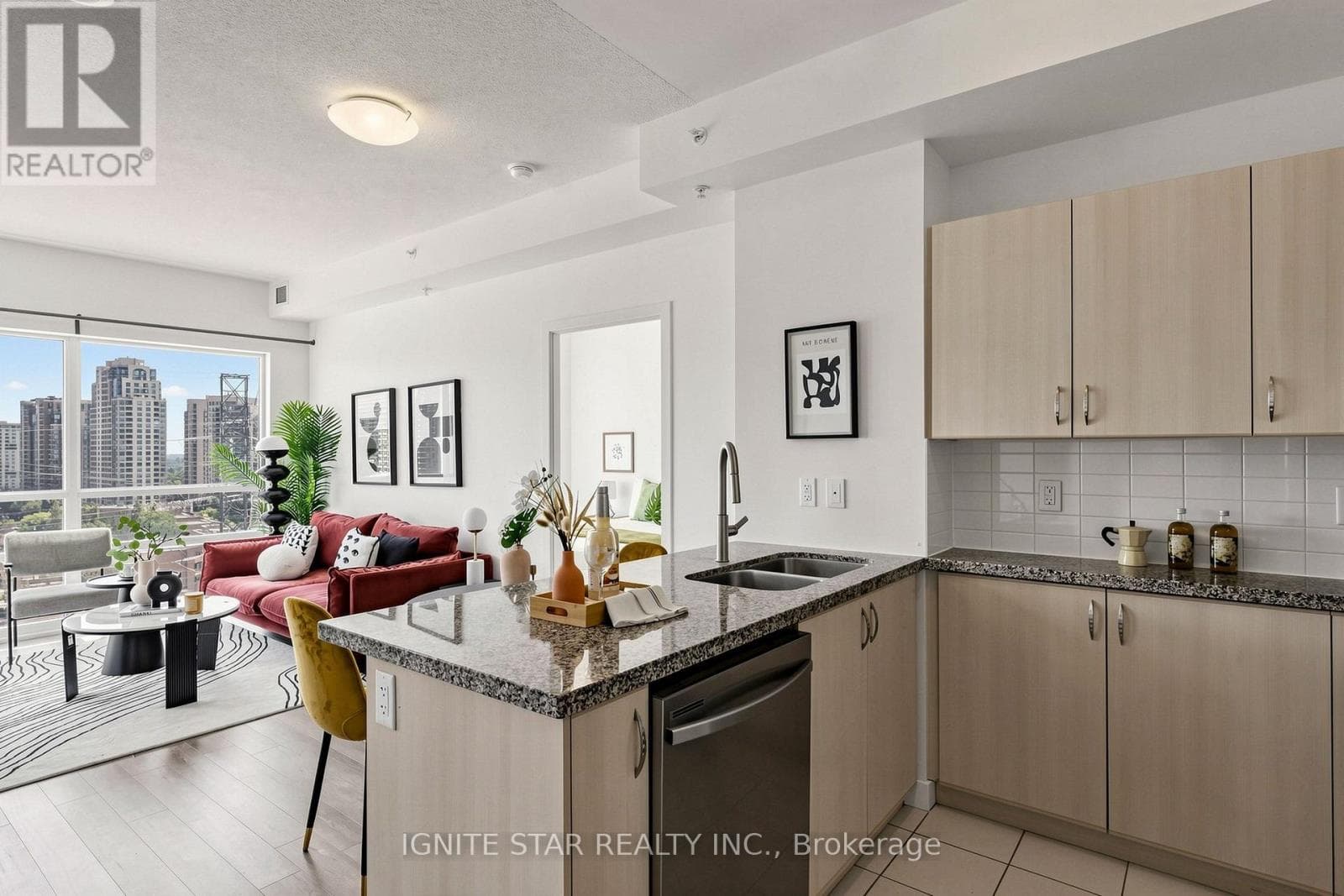 1201- 5740 Yonge Street