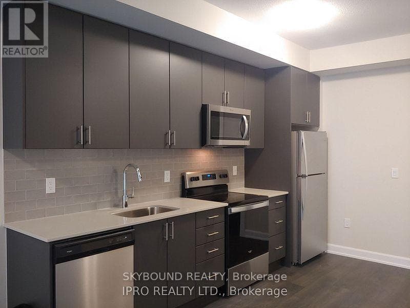Single Family at # 303- 3200 William Coltson Avenue, Oakville (JM Joshua Meadows), Ontario - Photo 3 - RE/MAX Garden City Realty