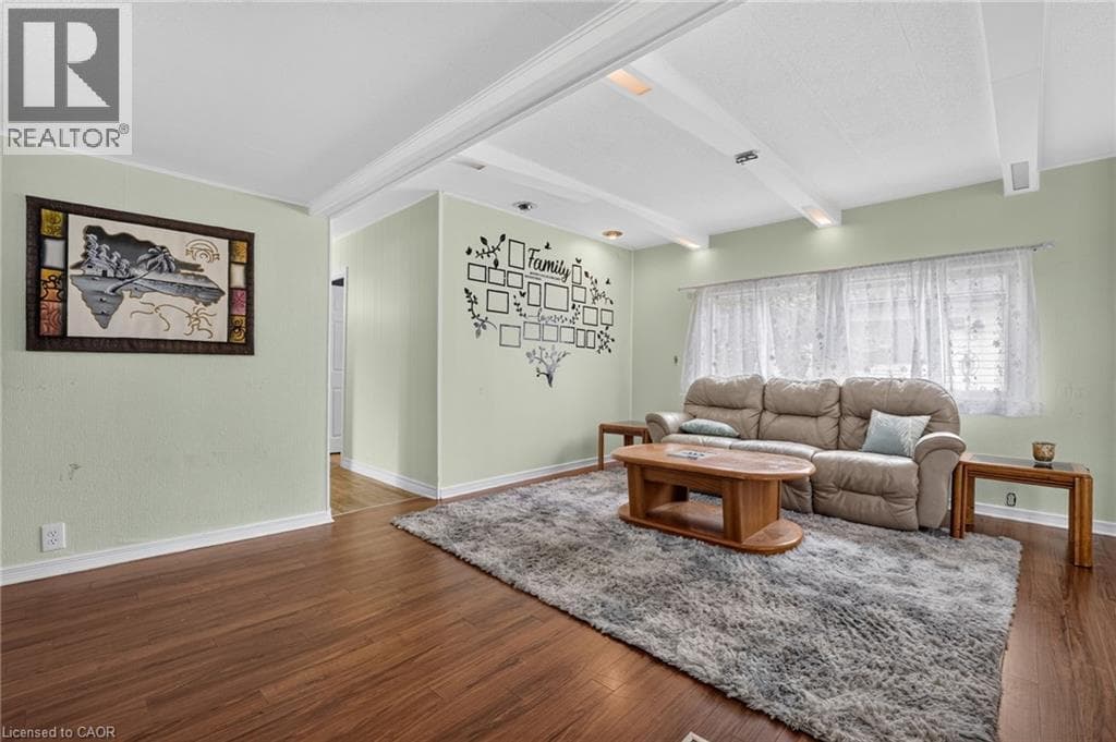 Single Family at 4588 MARTHA Lane, Beamsville, Ontario - Photo 6 - RE/MAX Garden City Realty