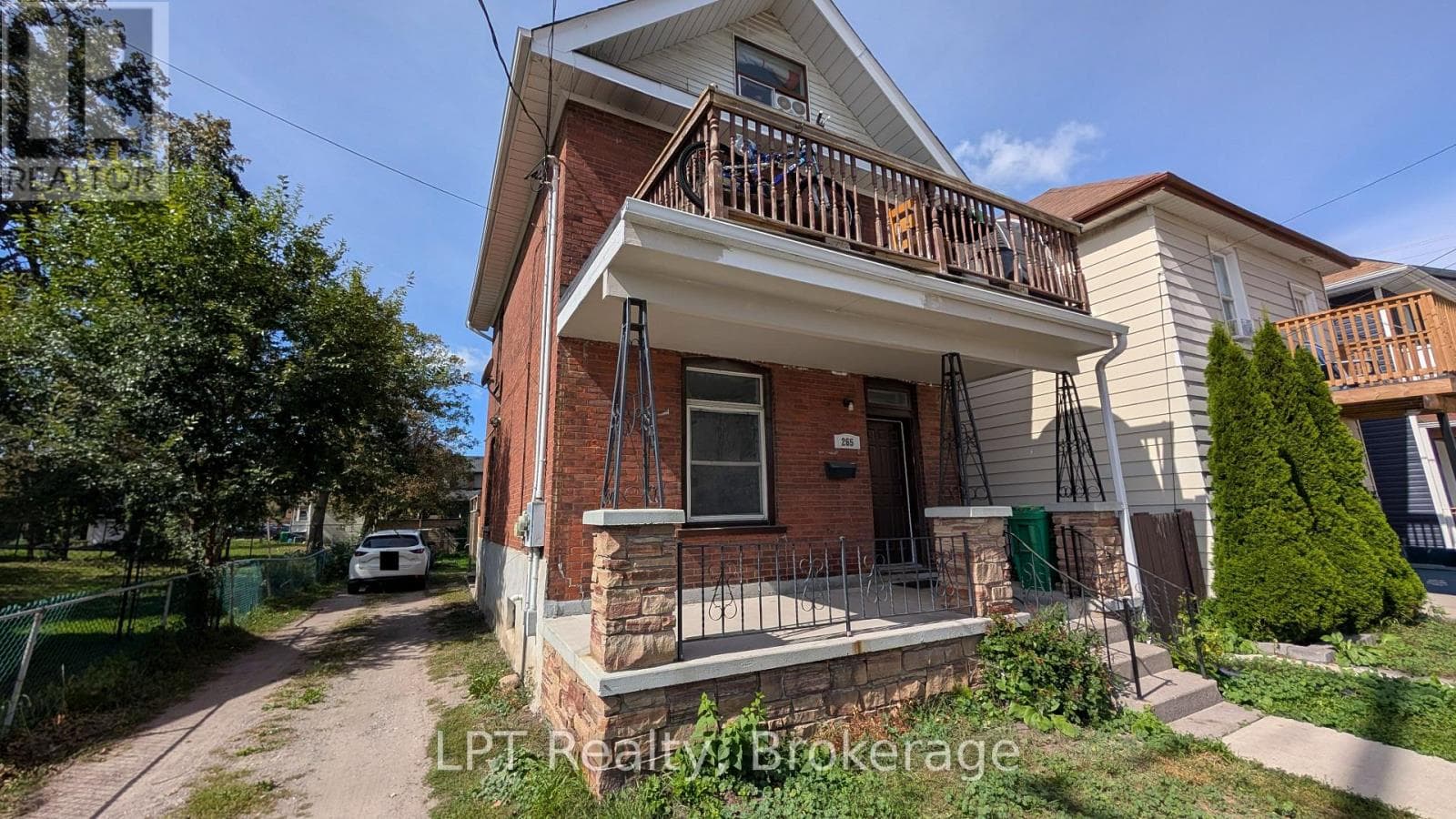 265 Bethune Street