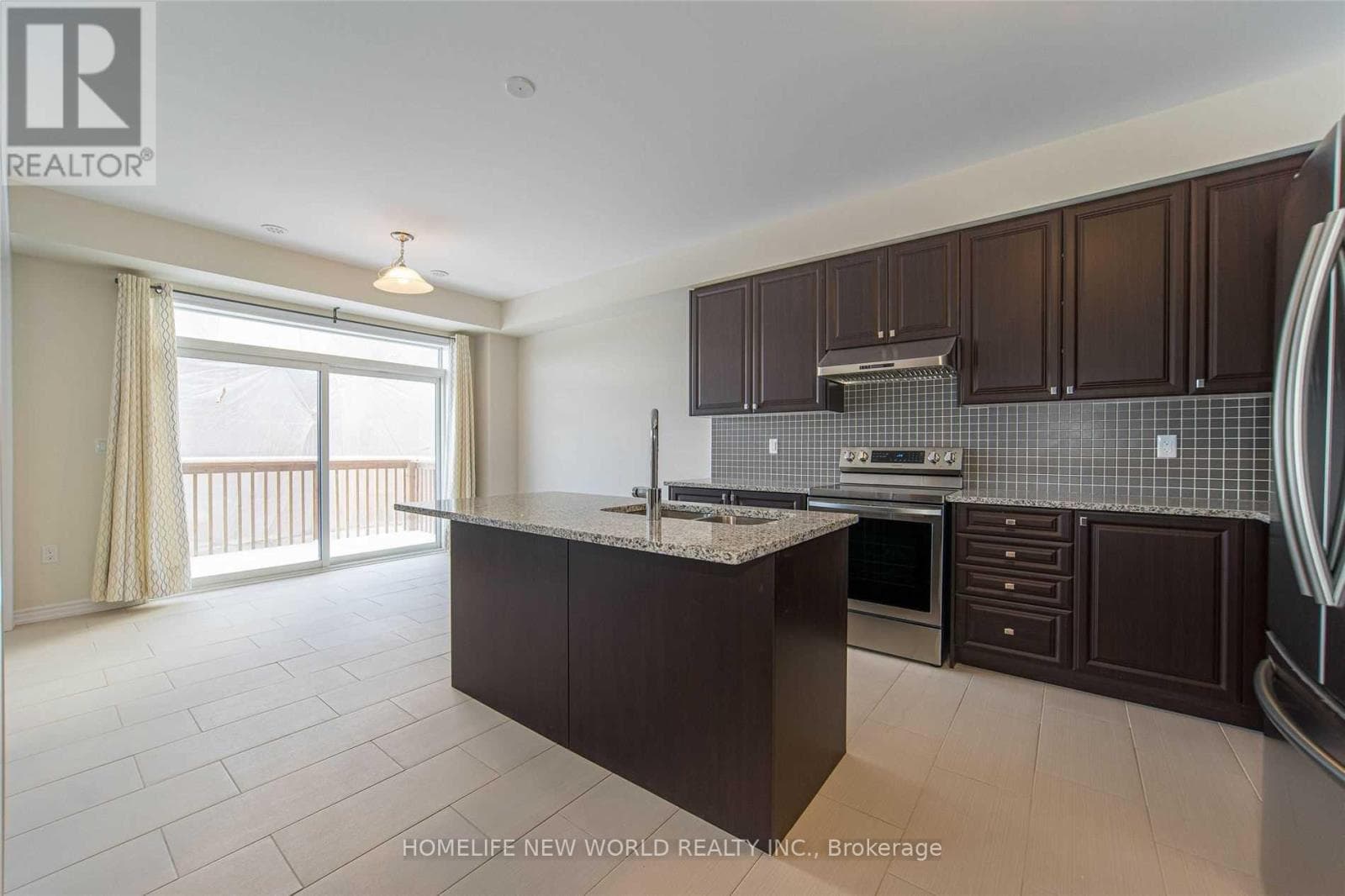 Single Family at 5 Delft Drive, Markham (Victoria Square), Ontario - Photo 5 - RE/MAX Garden City Realty
