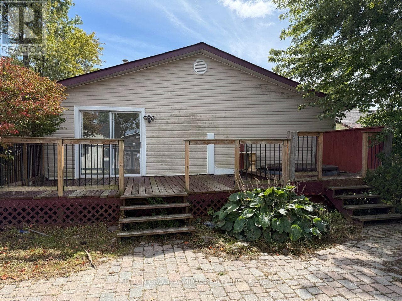 Single Family at 284 Kenwood Avenue, Georgina (Keswick South), Ontario - Photo 10 - RE/MAX Garden City Realty