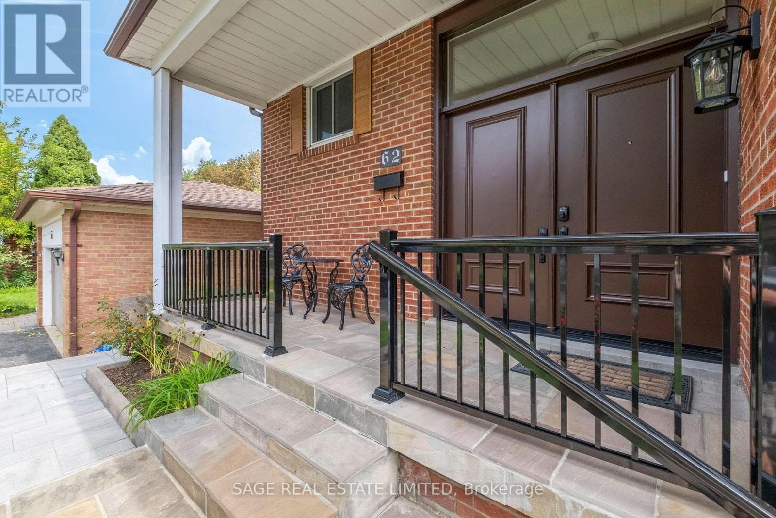 Single Family at 62 Ovendon Square, Toronto (Agincourt North), Ontario - Photo 5 - RE/MAX Garden City Realty