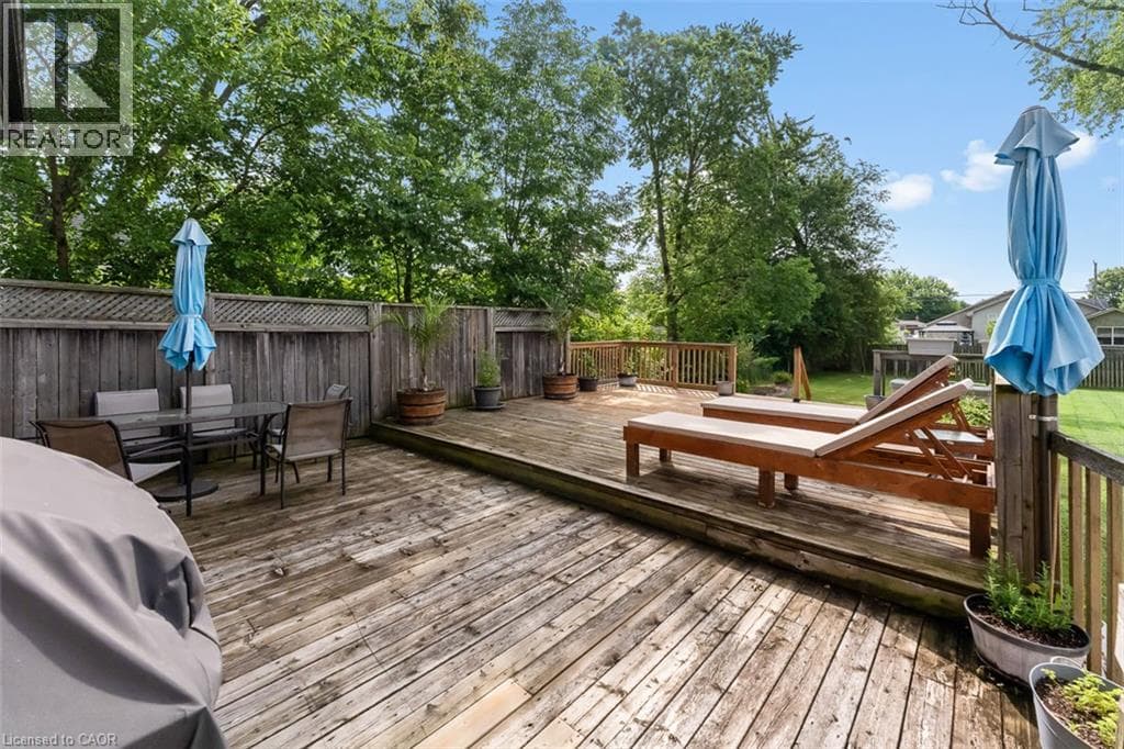Single Family at 3938 MAIN Street, Niagara Falls, Ontario - Photo 10 - RE/MAX Garden City Realty