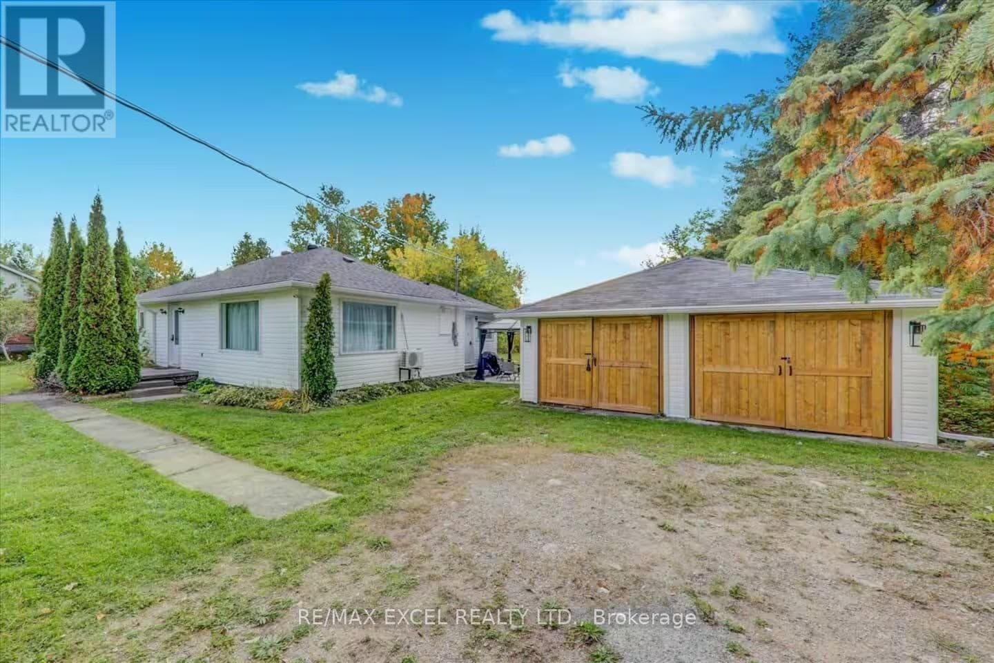 Single Family at 34 Hargrave Road, Kawartha Lakes (Eldon), Ontario - Photo 3 - RE/MAX Garden City Realty