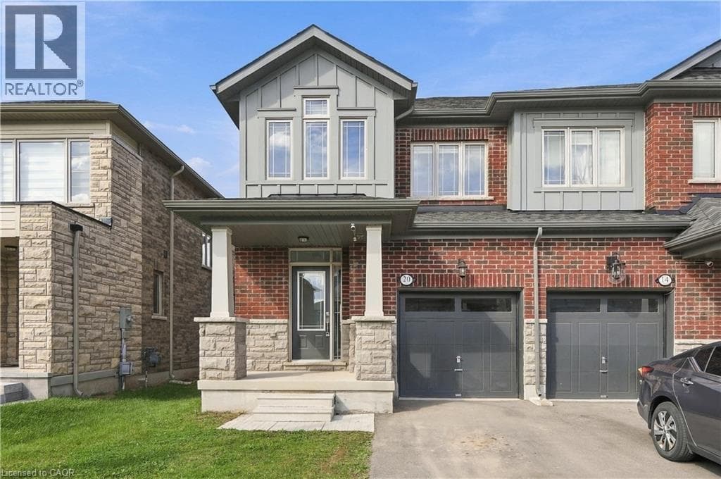 Single Family at 20 ADMIRAL Road, Welland, Ontario - Photo 2 - RE/MAX Garden City Realty