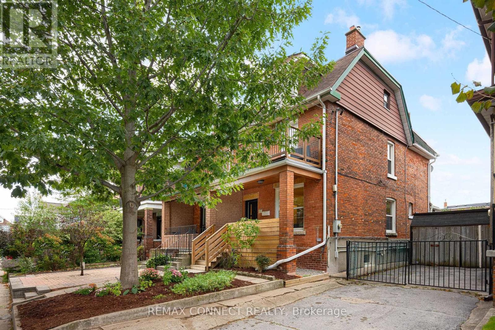 17 Muir Avenue