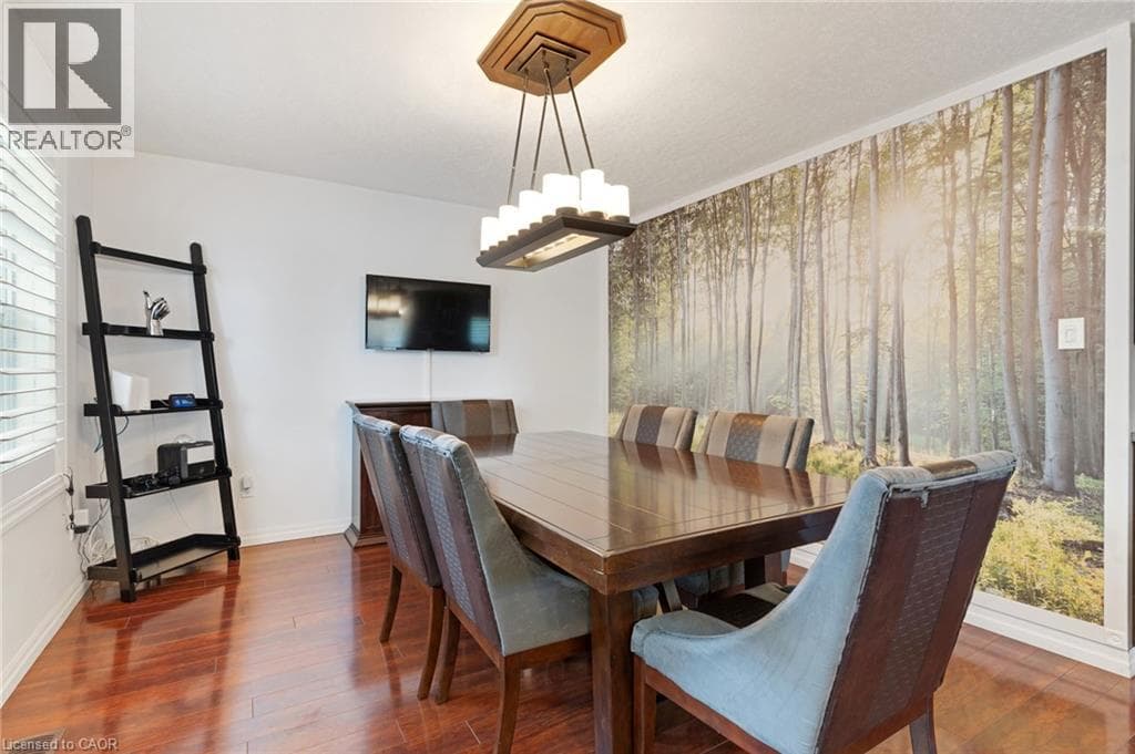 Single Family at 63 CEDARHILL Crescent, Kitchener, Ontario - Photo 5 - RE/MAX Garden City Realty