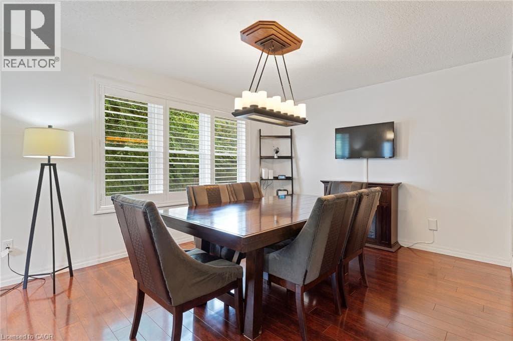 Single Family at 63 CEDARHILL Crescent, Kitchener, Ontario - Photo 4 - RE/MAX Garden City Realty