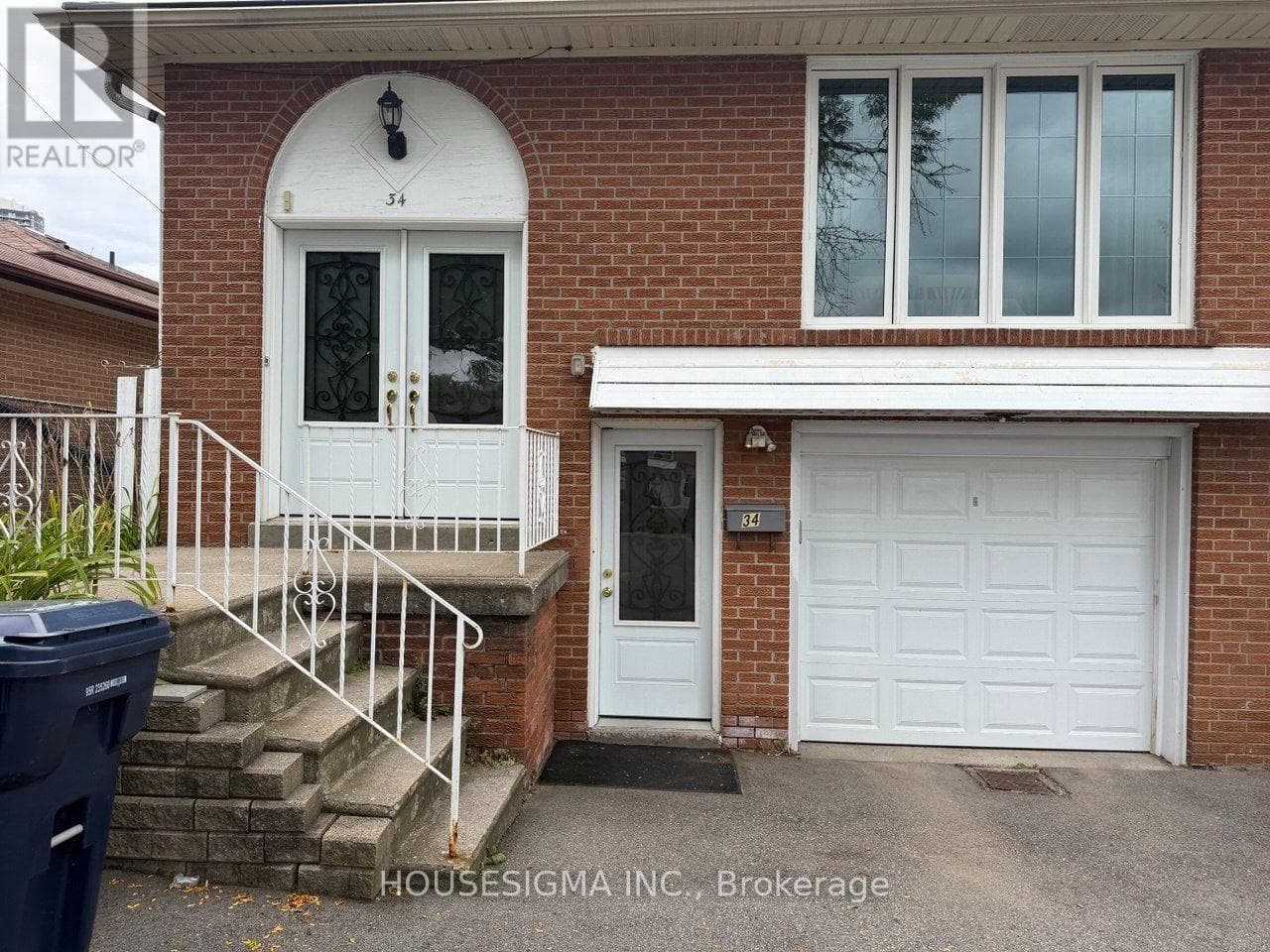 Single Family at 34 Ladner Drive, Toronto (Pleasant View), Ontario - Photo 2 - RE/MAX Garden City Realty